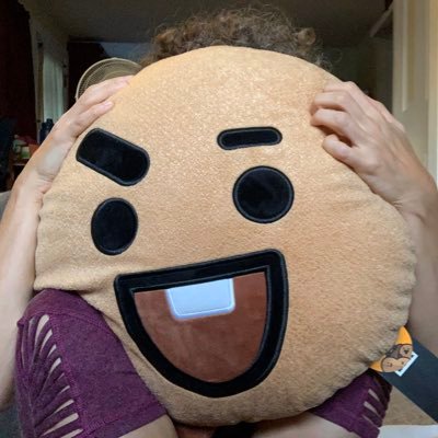 MinChocochip's profile picture. she/her | 🔞 | old | queer | fandom acct | BTS 💜 | The Untamed 🐇 | Word of Honor ❄️ I love learning languages & I avoid drama - feel free to add; i'm nice :)