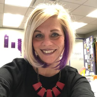 _MrsFusco's profile picture. Principal of the BEST little humans, Mom of 3, Wife and unapologetically obsessed with the color Purple 💜