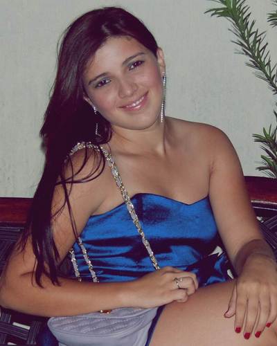 Aprendi q qndo 2 pessoas discutindo, ñ qer dizer q se odeiam. Qe o mundo dá voltas e a vida é uma seqüência de desafios.Qe caráter vem do berço, não se compra.