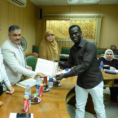 مواطن جنوب سوداني احلم بتطوير الزراعة العضويه في جنوب السودان
South Sudanese citizen dream to develop organic farming in South Sudan