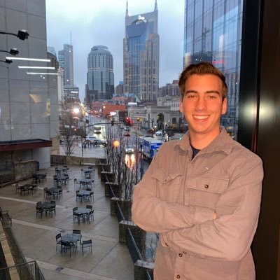 Full Sail student pursuing a degree in Sports Marketing and Media. Exp. Graduate 2022 https://t.co/4QumeFIh9V…