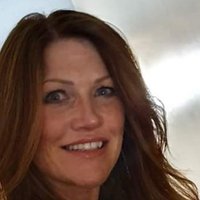 Suzanne Perry - @SuzanneProudMom Twitter Profile Photo