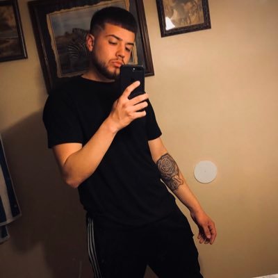 Juancarlife's profile picture. 