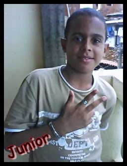 adriano junior Profile