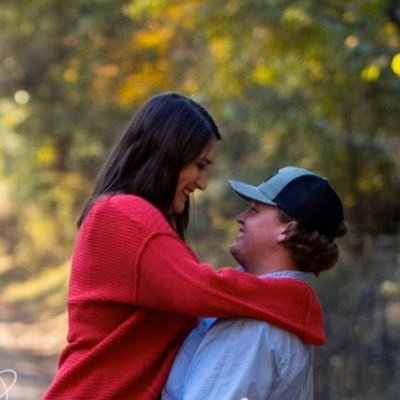 hannahmarshalln's profile picture. 