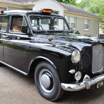 Fantastic sightseeing tours of London in an iconic black cab by a qualified tour guide & London taxi driver...
