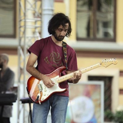 aliosha12's profile picture. 