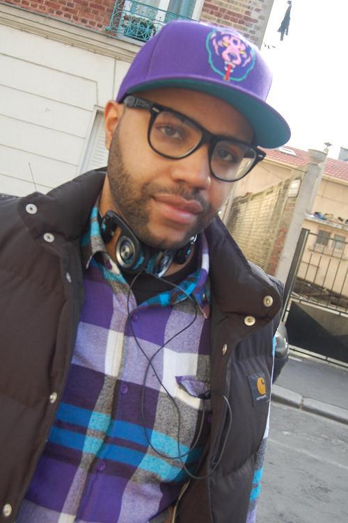 mntagency's profile picture. press relations, consulting, art director  for streetwear brands and shops