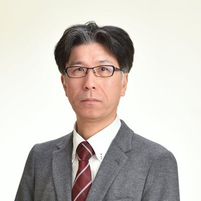 八戸工業大学工学部工学科建築・土木工学コースの教員です。専門は，土木工学，コンクリート工学，維持管理工学です。