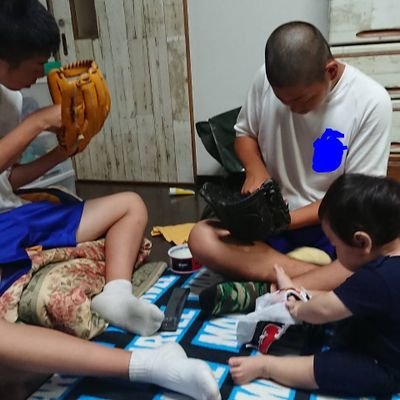 KscF9LrmutGPrxj's profile picture. 貧乏暇無しですが、頑張って生きてます。