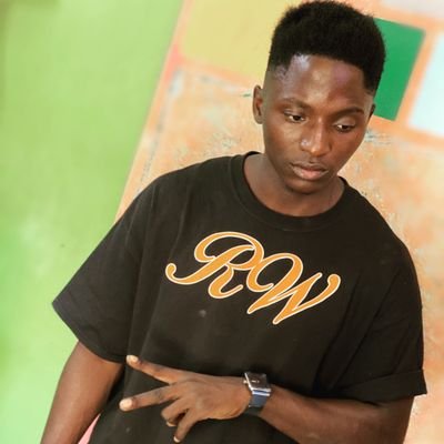 DhizzArthorm's profile picture. No bio i keep writting my life story  everyday..