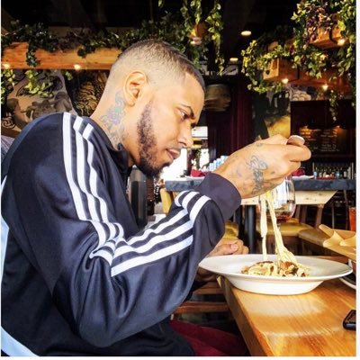 Owner Of @PapiCuisine™️ Food Tycoon 🥘 Restauranteur 📈 CookBook Author 📚 ChefPapi@PapiCuisineMd.Com 📧