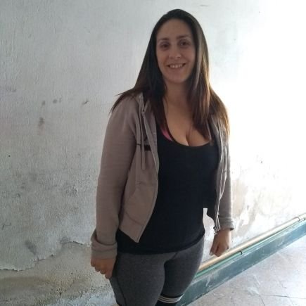 AayelenG's profile picture. El dolor está en nuestra vida cotidiana, en el sufrimiento escondido, en la renuncia que hacemos y culpamos al amor por la derrota de nuestros sueños..