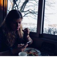 Stella Delfs (@delfs_stella) Twitter profile photo