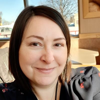 kikiak's profile picture. Inuit artist and Sens fan https://t.co/FiFZ3JW6mW