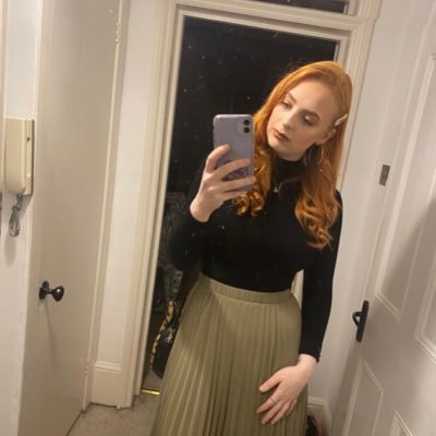 EmmaGregsonX's profile picture. 