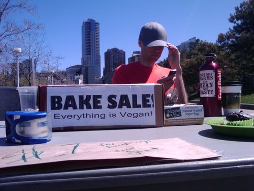 nohagel's profile picture. Coding, veganism, entrepreneurship.