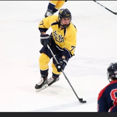 tmcclure19's profile picture. • USM Hockey • PPW •
