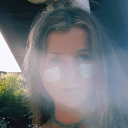 charlotteh_07's profile picture. 12~ Aussie!
Skateboard life 🏂 surf & snow!!