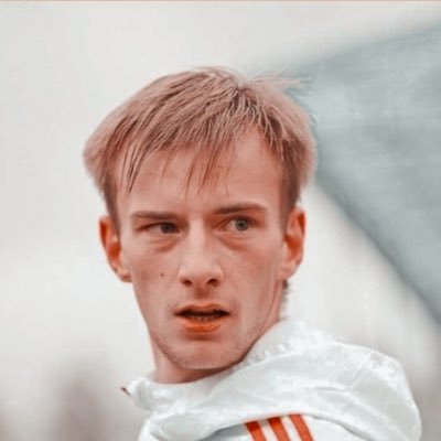 8HvO4Uuid0TGsHz's profile picture. 