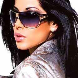 I blog about secrets 2 succeed with women and dating.