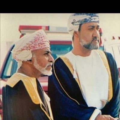 سلطنة عمان / ولاية بهلا
..
في قناتي اليوتيوبية أقدم دروس مادة الفيزياء للصف التاسع منهج كامبيردج ومن أسرة قناة بهلاء @bahla_channel