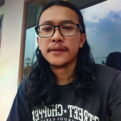 HAYU ULIN... KAMARI URANG KADITU, MANEH MAH TEU MILU !!! #HAYUULIN #HAYUULINmerch #MMXII
contact LINE : emejuaraadan WA : 082216948795 BBM :56E6E33B