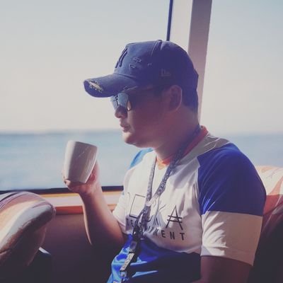 matamasdim's profile picture. what you see, that's me...