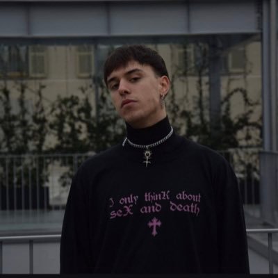 Be moved by sounds or drown in a sea of your own emotions. 🦅writer/contributor at some of your favorite blogs like Rhyme Junkie, FuckTheUnknown and more