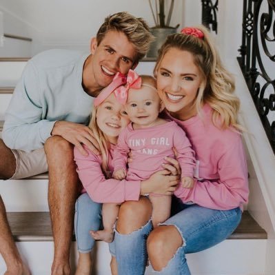 5Labrantfam's profile picture. Lover of the labrant fam💗!!! Can’t wait for baby #3 😊😊
