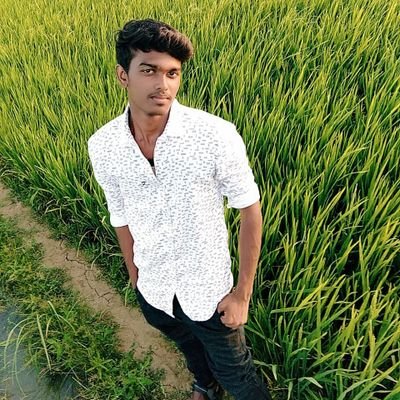 Vellaiy38982802's profile picture. 