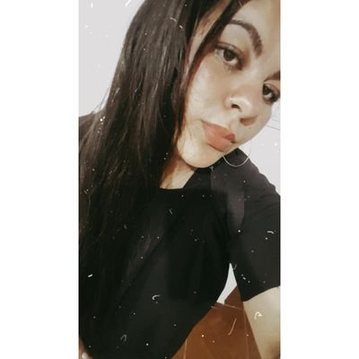 •Nena bien•
^El rock como todo llanto^
🎈Sindicato de fiesteros🎈
La 20 que explota
insta: Solchu_moyano
UN FRACASO NO SIEMPRE ES PERDER.