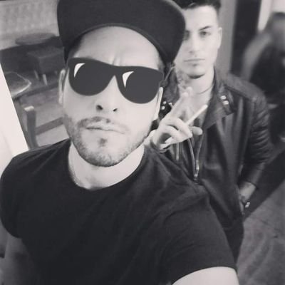 el_nian's profile picture. 