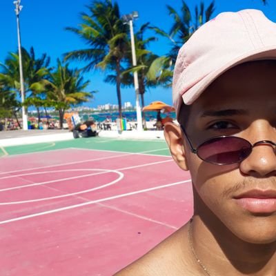 Fernand67273298's profile picture. Um dia eu aprendo a mexer aqui blz? kkkkk