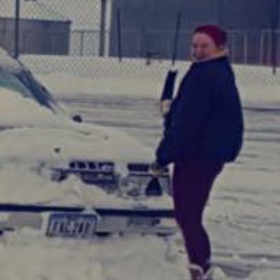 RenaThompson01's profile picture. ✨Accountant✨