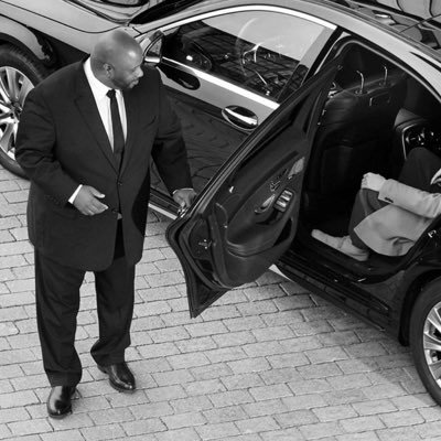 LUXOR Worldwide Chauffeur Service - Airport Transfer - Point To Point - Night In Town - Hourly City Tours - Airport Shuttle - Group Transfer - Corporate Travels