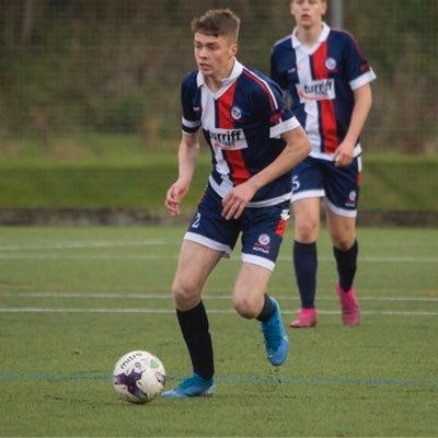 lewischalmers10's profile picture. 