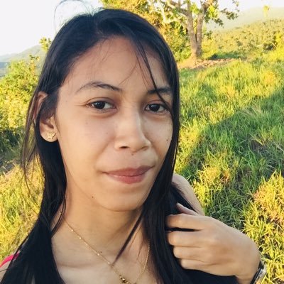 AnalynGella's profile picture. Simple☺️