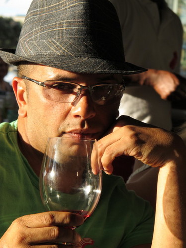 natanob's profile picture. Son, Brother, Father, Friend, Cousin, lover, neighbour, DJ, shoulder, crutch and Station Manager at Good Hope FM in Cape Town South Africa!