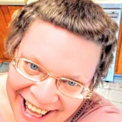 HELLO, I'm Billie j. Hinman I'AM 44 years old ( ,who loves classic country,80s music, love Angus cattle 🐄