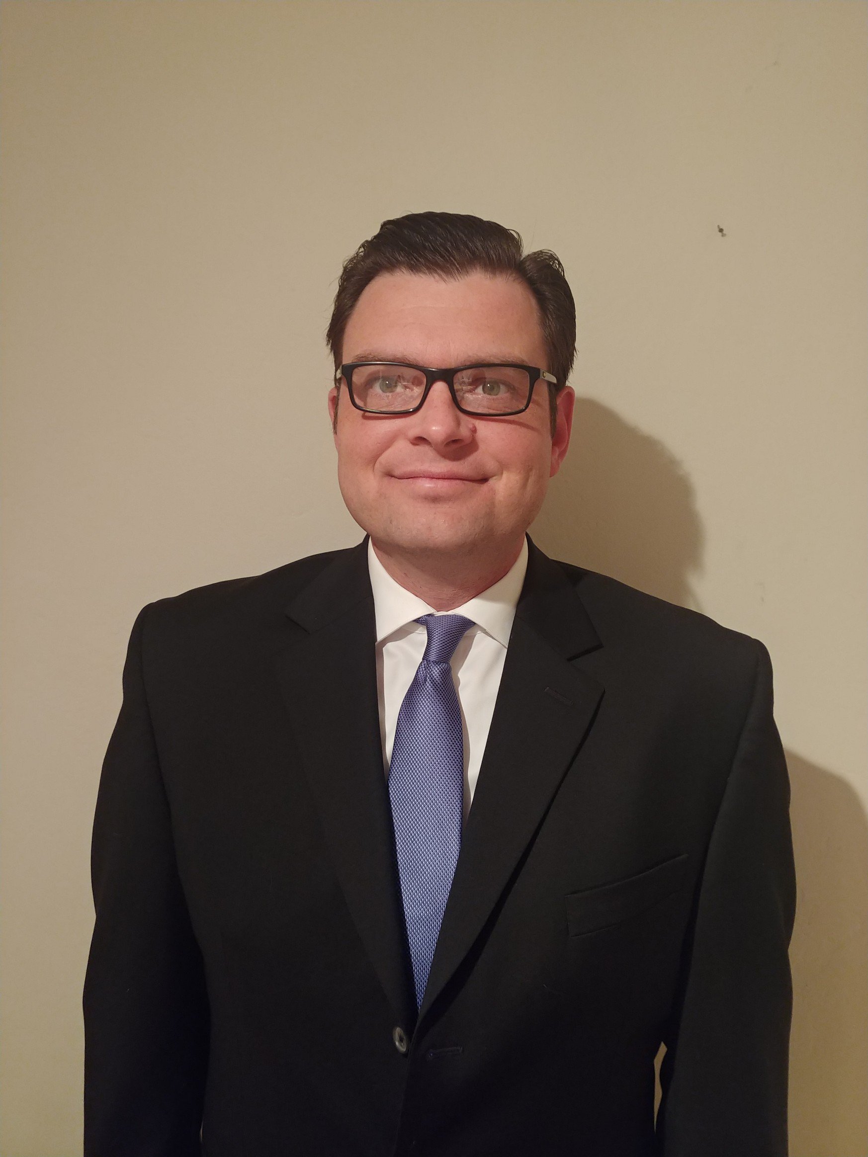 RikusLinschoten's profile picture. Northern California Attorney, interested in all kinds of law, especially tax and litigation.