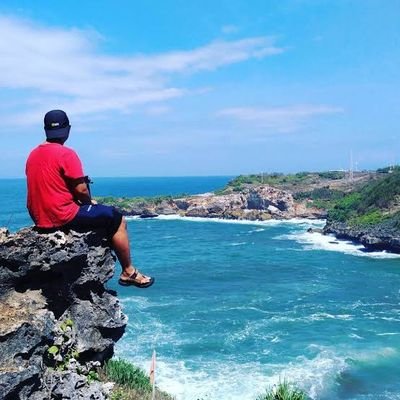 KESEMELEKE2205's profile picture. aku ini apalah