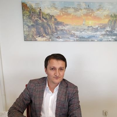 AhatKivrak's profile picture. 