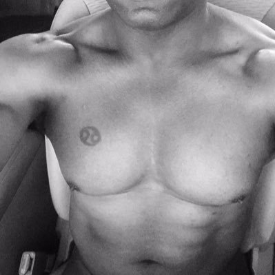 Male. nudest and enjoys having fun with others.