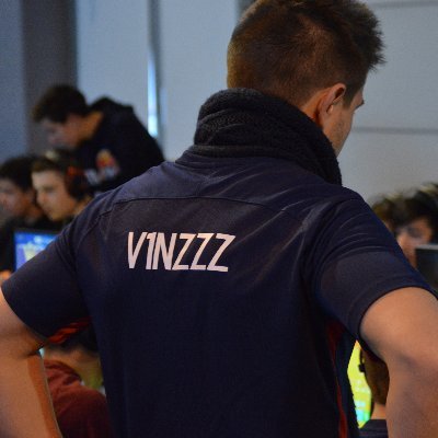 v1NzZz_Wayne's profile picture. Esport Coach Fortnite, Valorant, Counter-Strike.