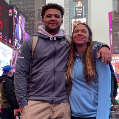 Boston 📍|| @stonehillfb alum