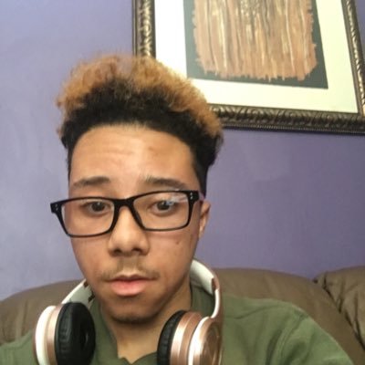 new to Twitter go like my photos and my videos I’m dancer/artist