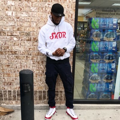 Catch us ALL summer in and around #atlanta in Atlantaās FIRST mobile shop @skormobileā¦ļøSKORCLOTHING .COMā¦ļøfor the flyest clothing... Self Knowledge Over Rules