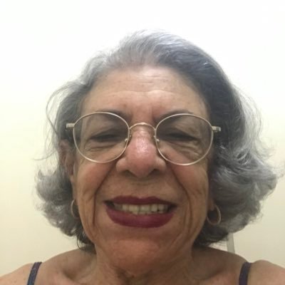Na boca de quem não presta quem é bom não vale nada .