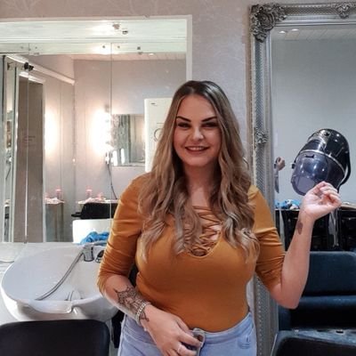 @Simonemhairi
